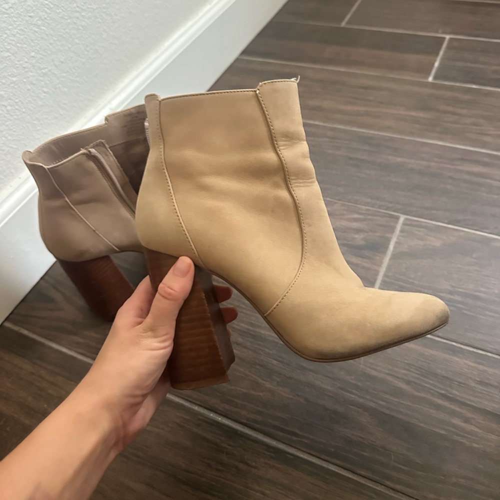 Steve Madden Boots